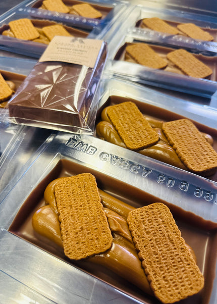 B*scoff Crunch Filled Slab