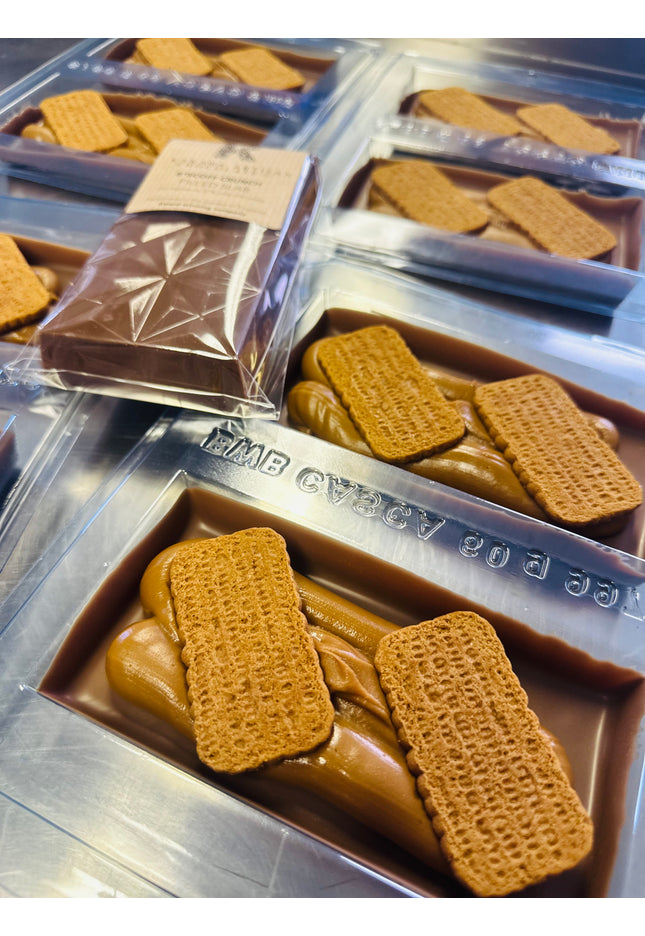 B*scoff Crunch Filled Slab