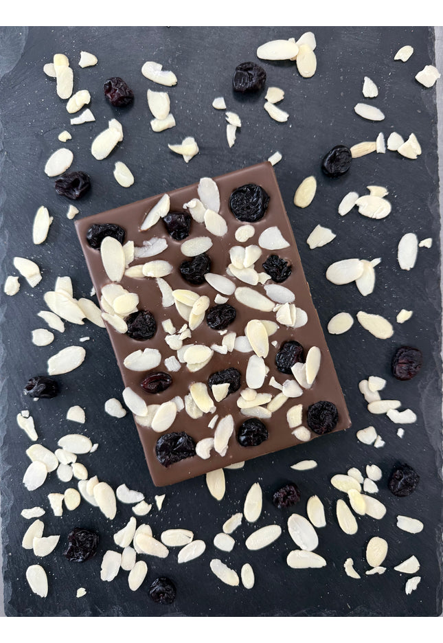 Chilean Cherry & Almond Bloc