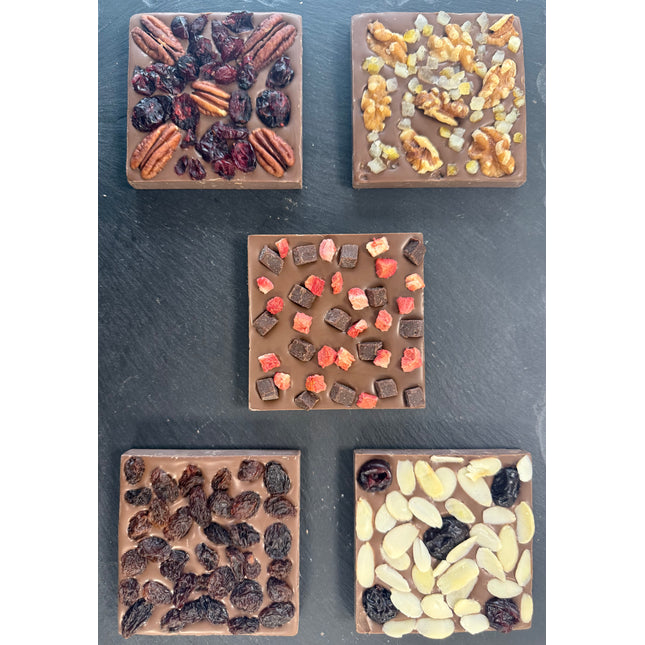 The Fruit & Nut Lovers Mini Bloc Collection (5x96g)