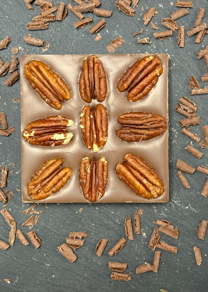 Pecan Milk Chocolate Mini Bloc (96g)