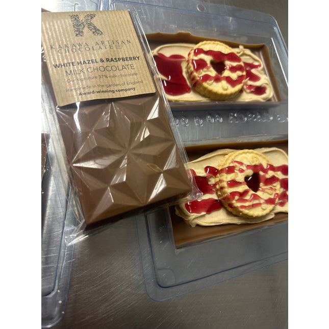 White Hazel & Raspberry Filled Slab