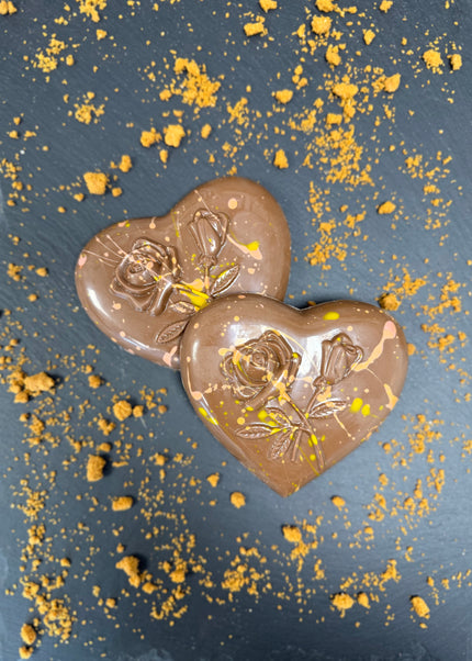 B*scoff Filled Heart Duo