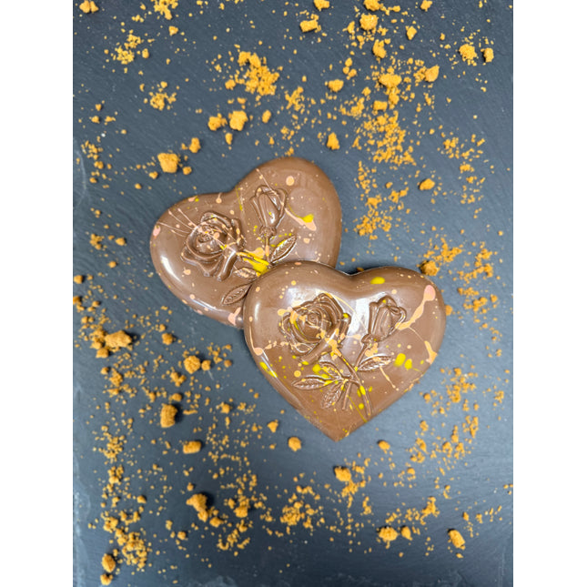 B*scoff Filled Heart Duo