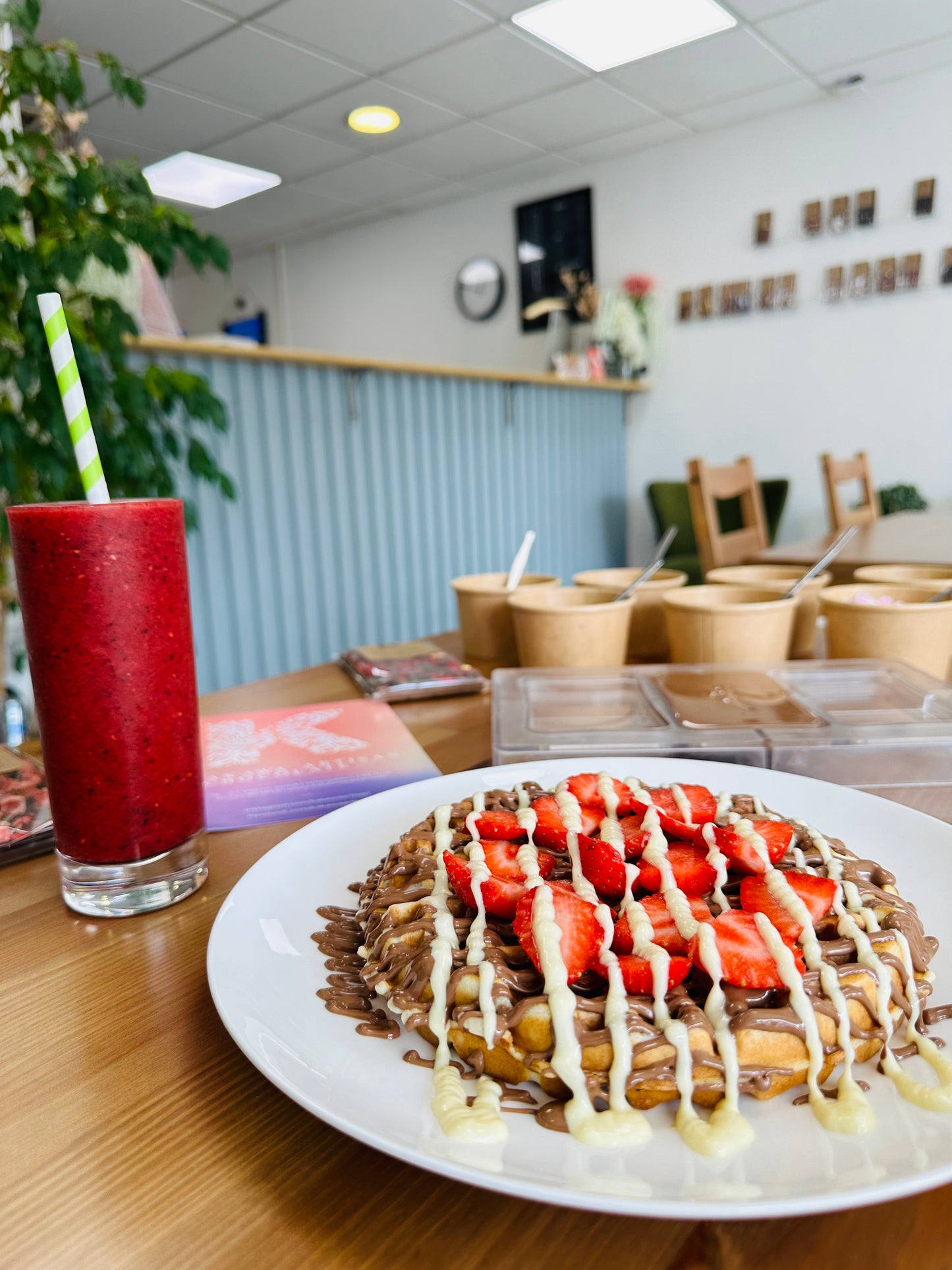 Chocolate Decorating + Waffle + Smoothie