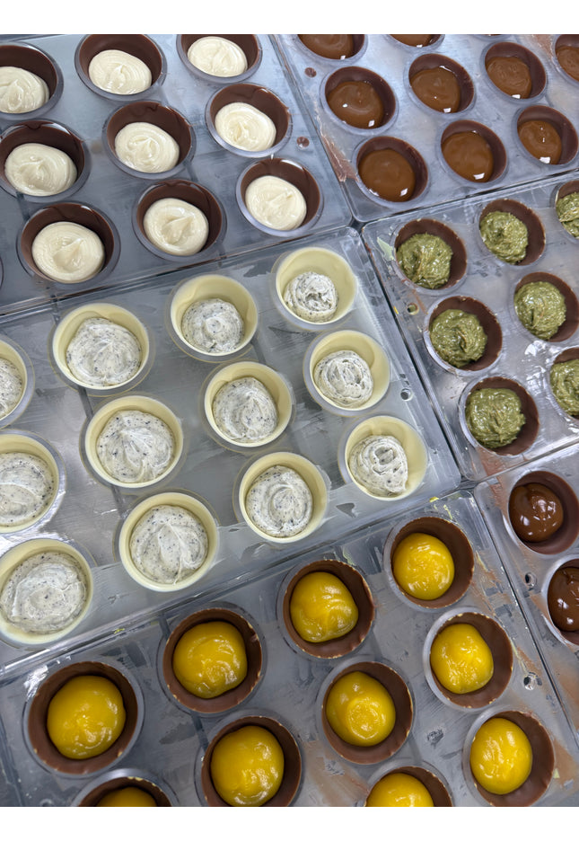 Pistachio Kunafa (6 Domes)