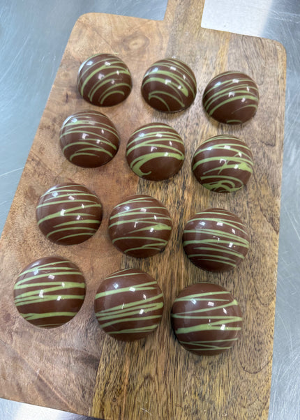 Pistachio Kunafa (6 Domes)