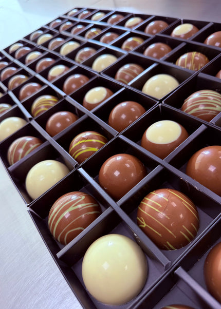 Create your own filled chocolate domes (2 x 6pk)