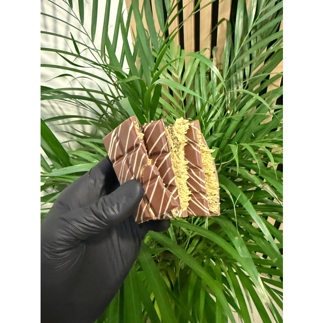 DUBAI KUNAFA PISTACHIO - Classic Bar