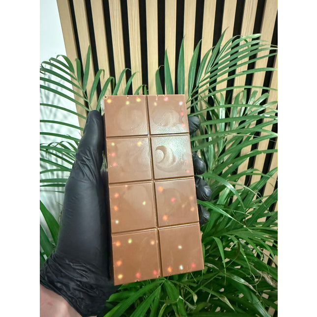 The White Choc, Mallow & Candy Bar