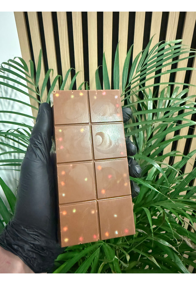 The White Choc, Mallow & Candy Bar