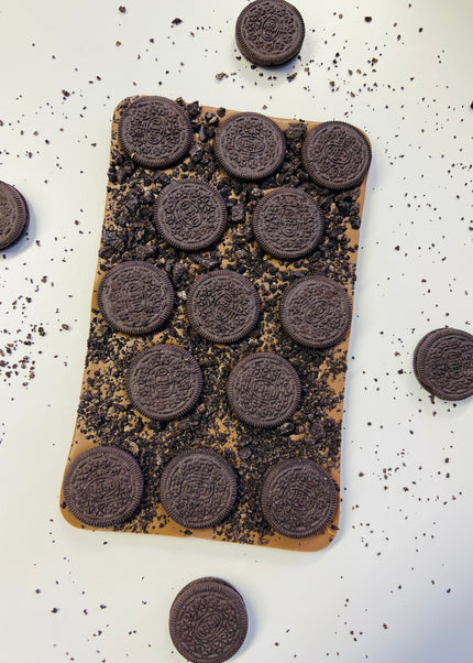Giant Cookie & Cream Bar