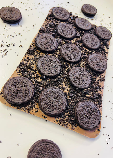 Giant Cookie & Cream Bar