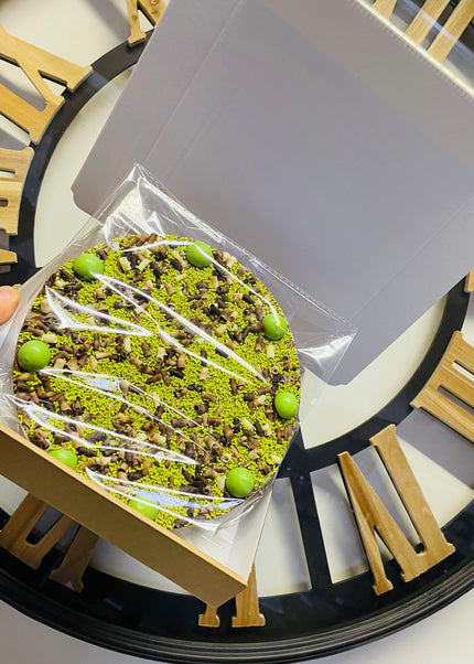 Choc Mint Milk Chocolate Pizza - 300g