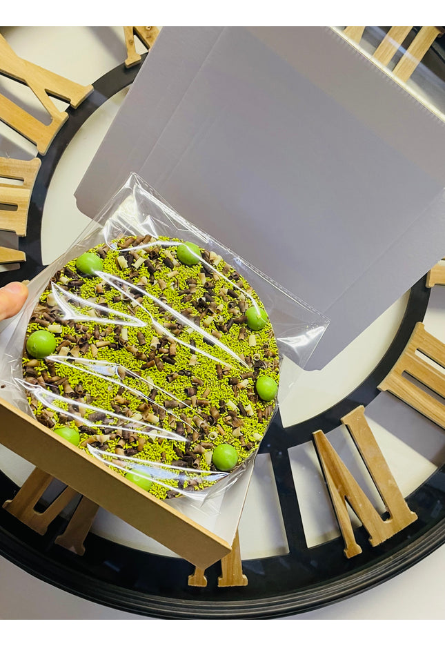 Choc Mint Milk Chocolate Pizza - 300g