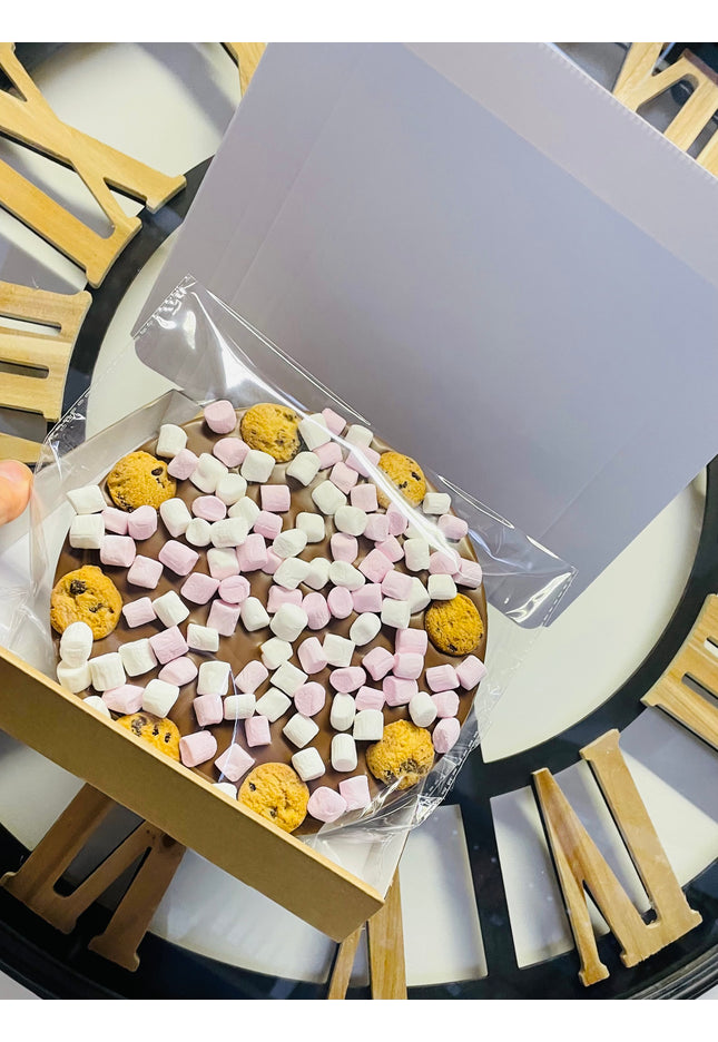 Rocky Road Milk Chocolate Pizza - 300g